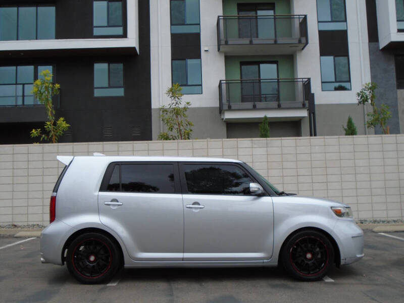 2009 Scion xB