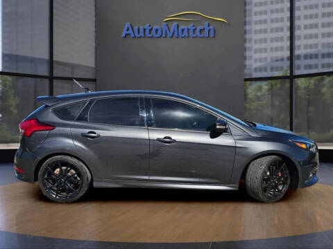 2017 Ford Focus ST