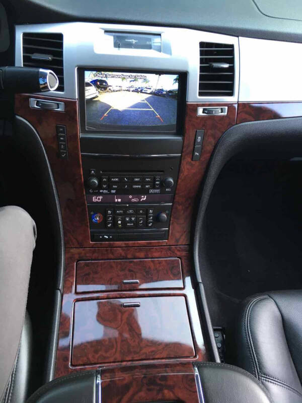 2014 Cadillac Escalade