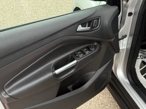 2017 Ford C-MAX Energi SE