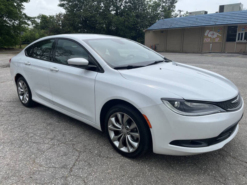 2015 Chrysler 200 S