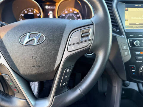 2017 Hyundai Santa Fe Sport 2.0T Ultimate