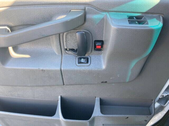 2017 Chevrolet Express 2500