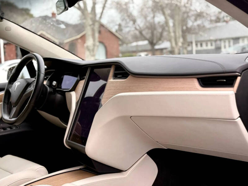 2018 Tesla Model X
