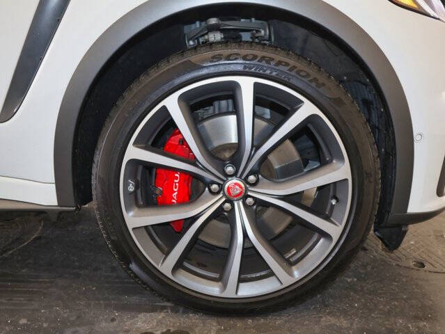 2021 Jaguar F-PACE SVR