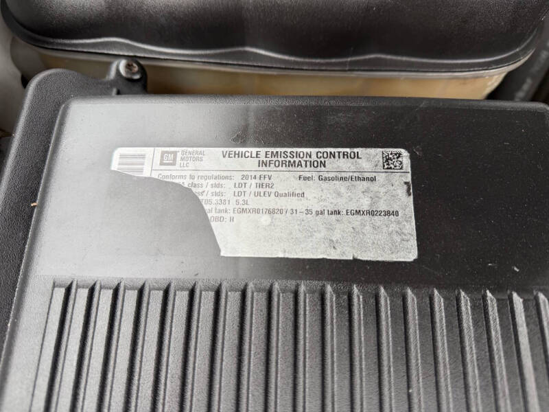 2014 Chevrolet Suburban LS