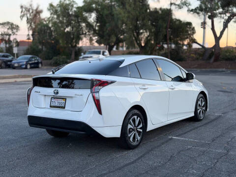 2016 Toyota Prius Two