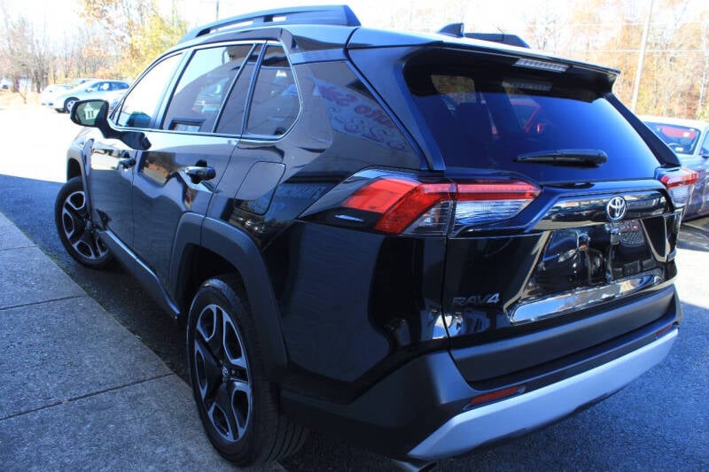 2021 Toyota RAV4 Adventure photo 7