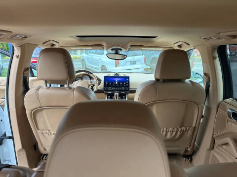 2013 Porsche Cayenne S Hybrid