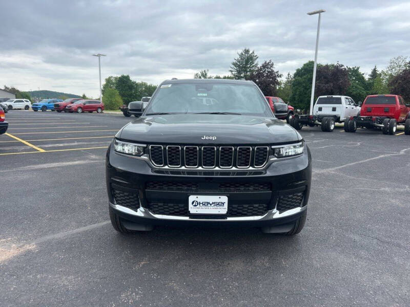 2026 Jeep Grand Cherokee L Laredo