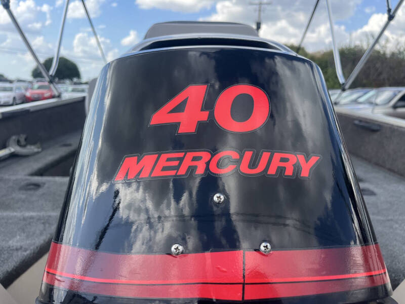 2002 Tracker PRO AVENGER 16