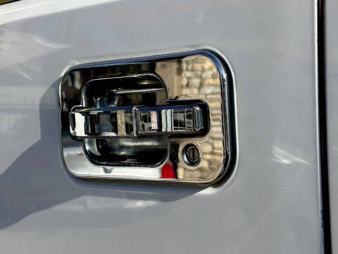 2005 HUMMER H2