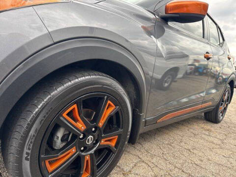 2019 Nissan Kicks SR