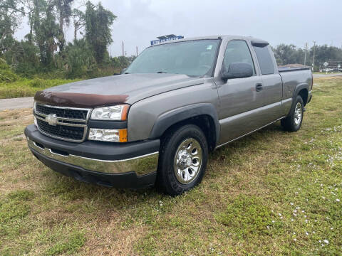 2007 Chevrolet Silverado 1500 Classic for sale at Coral Ridge Truck & Auto, Inc. in Port Charlotte FL