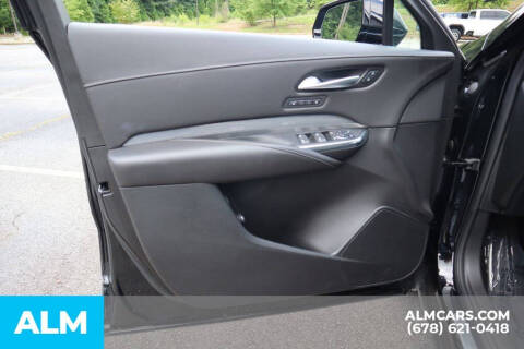 2025 Cadillac XT4 Premium Luxury