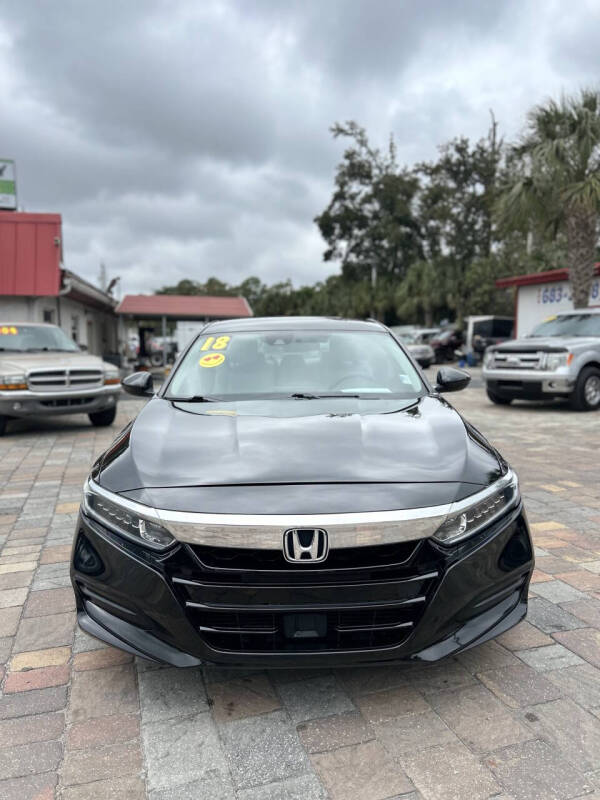 2018 Honda Accord LX's photo