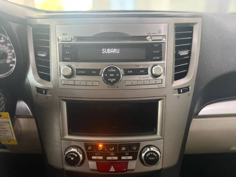 2011 Subaru Outback 2.5i