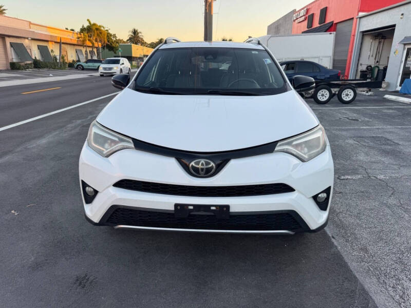 2018 Toyota RAV4 SE