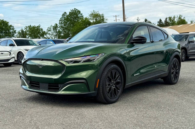 2025 Ford Mustang Mach-E Select