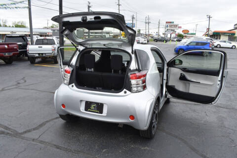 2013 Scion iQ
