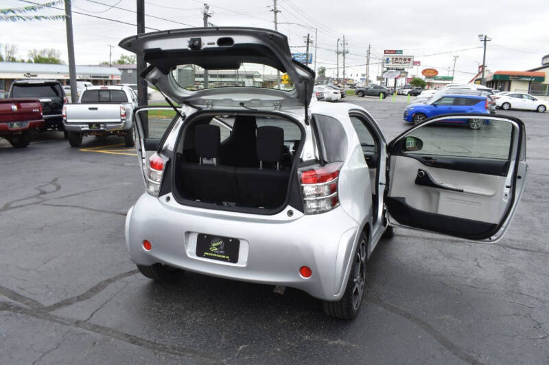 2013 Scion iQ