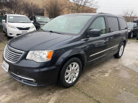 2014 Chrysler Town and Country for sale at Car Spot Auto Sales in Sacramento CA