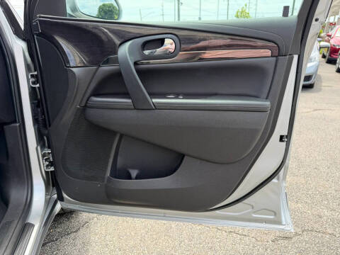 2017 Buick Enclave Leather