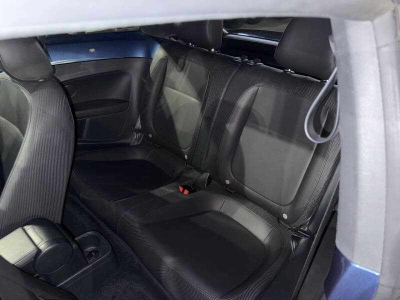 2016 Volkswagen Beetle 1.8T SE