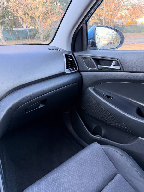 2017 Hyundai Tucson SE