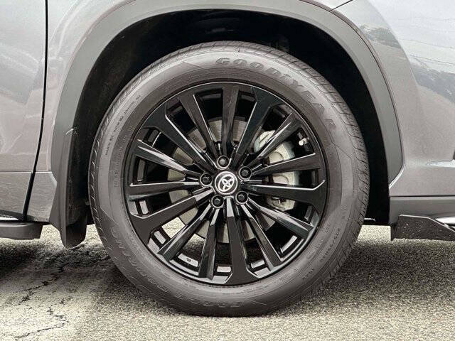 2024 Toyota Highlander XSE