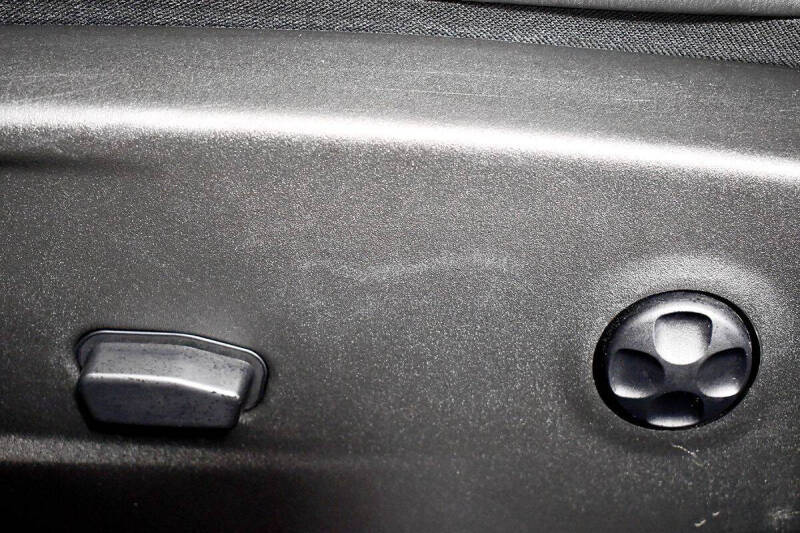 2015 Dodge Challenger SRT Hellcat