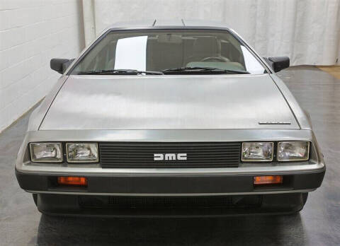 1982 DeLorean DMC-12