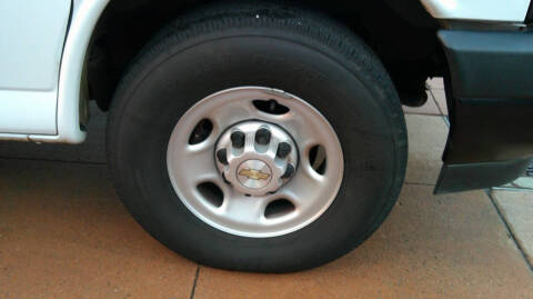 2023 Chevrolet Express 2500