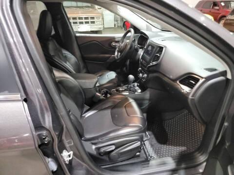 2019 Jeep Cherokee Latitude Plus