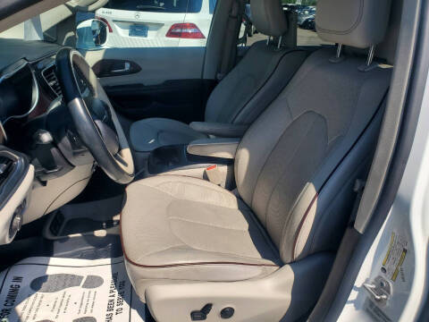 2017 Chrysler Pacifica Limited