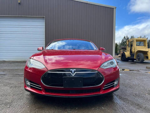 2015 Tesla Model S