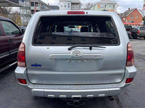 2004 Toyota 4Runner SR5