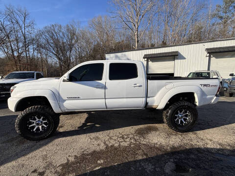2014 Toyota Tacoma for sale at Monroe Auto's, LLC in Parsons TN