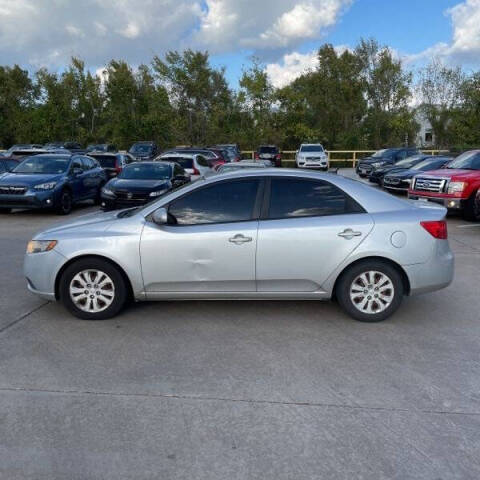 2011 Kia Forte for sale at Green Light Auto in Bridgeton, NJ