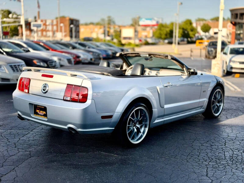2006 Ford Mustang