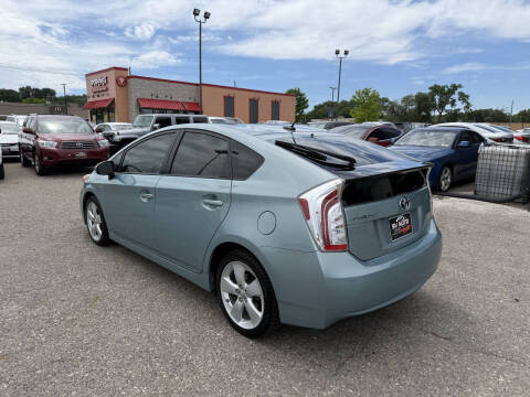 2012 Toyota Prius Two