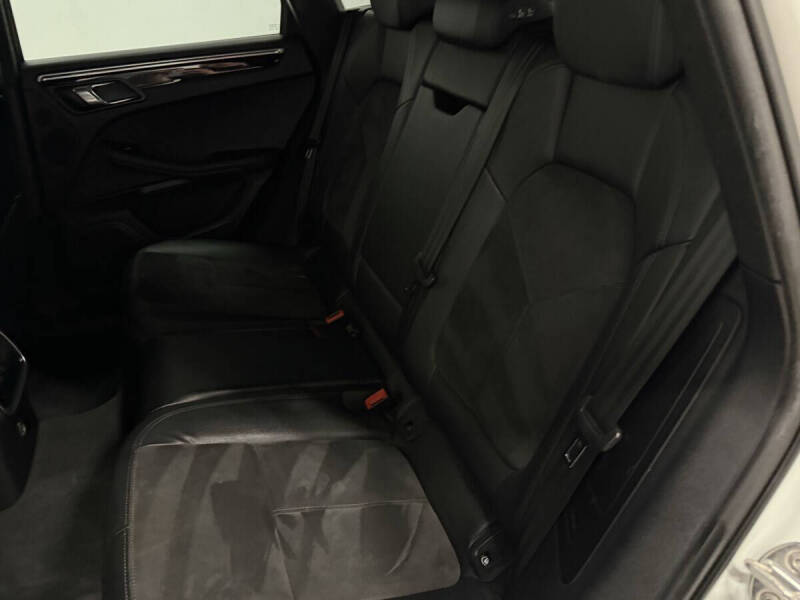 2018 Porsche Macan