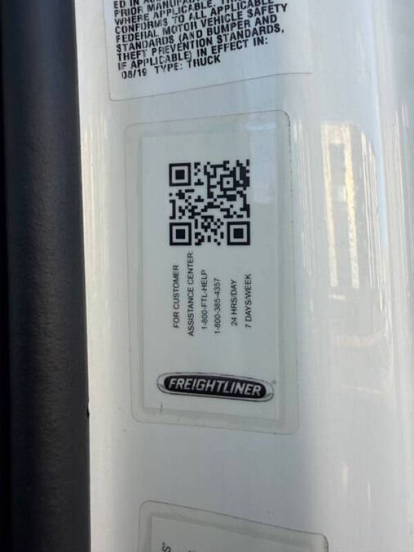 2020 Freightliner M2 106