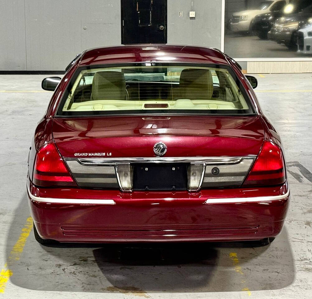 2011 Mercury Grand Marquis for sale at Carnival Car Company in Victoria, TX