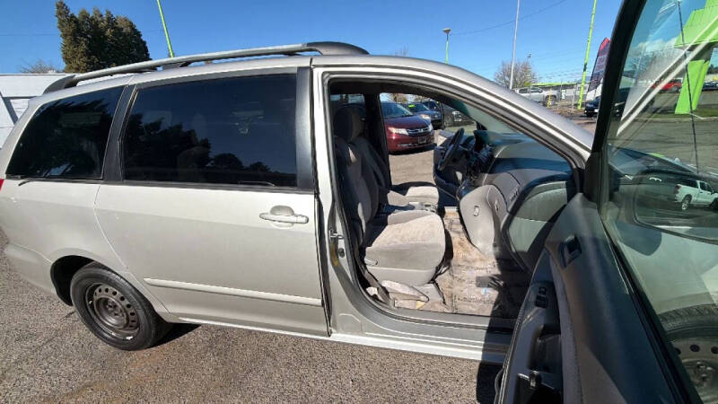 2008 Toyota Sienna