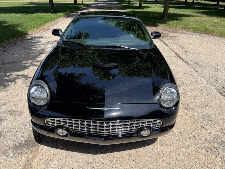 2002 Ford Thunderbird Deluxe