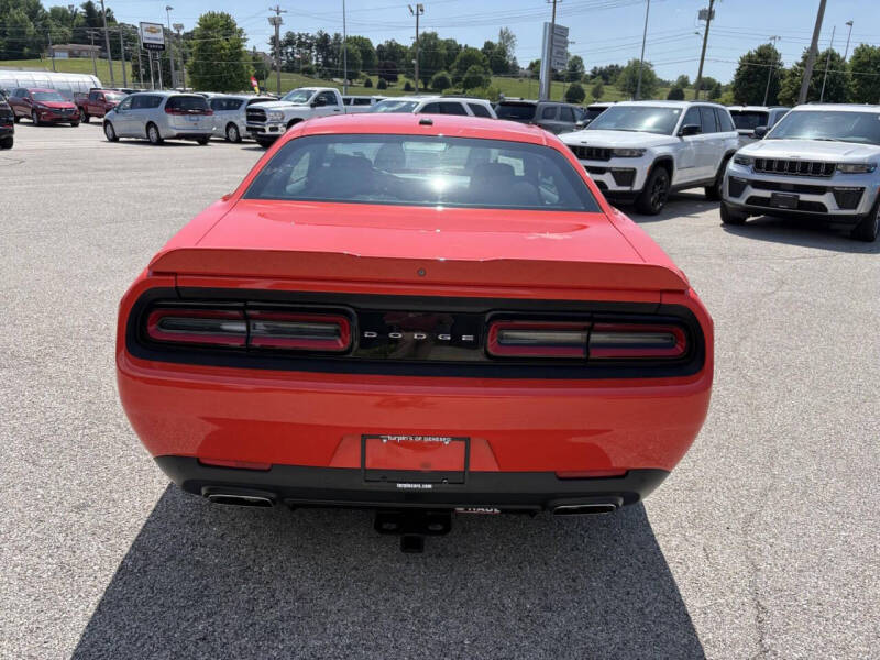 2017 Dodge Challenger SXT