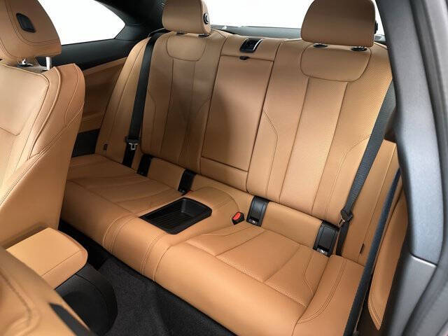 2025 BMW 2 Series 230i xDrive