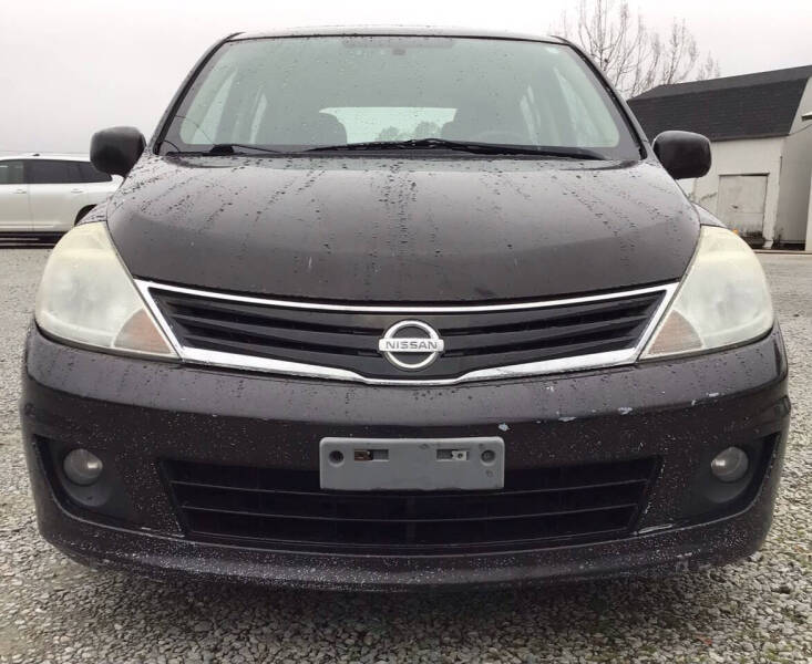 2011 Nissan Versa 1.8 SL