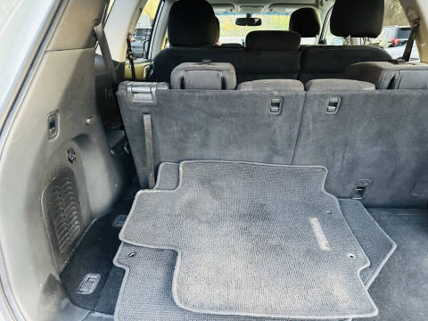 2016 Nissan Pathfinder SV